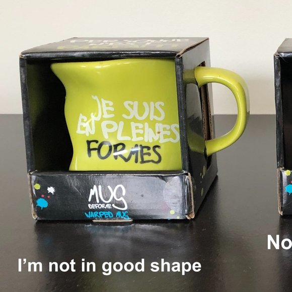 Warped Mug Set in French NEW In Box - Picture 2 of 3
